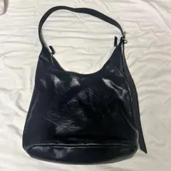 ブラックショルダーバッグのサムネイル