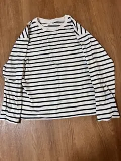 ユニクロ　ボーダー　長袖Tシャツ