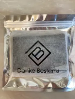 Danke Bestens! 名刺入れ 本革 オイルレザー (ブラック)✨️