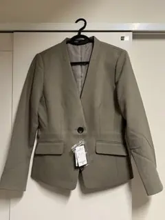 【未使用】ニッセン ノーカラー スカートスーツ M グレージュ セレモニー