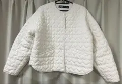 人気　ZARA ホワイトハート キルティングジャケット　サイズS