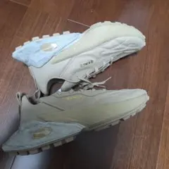 PUMA for emmi スニーカー 24cm プーマ　ベージュのサムネイル