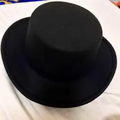 黒 ハット