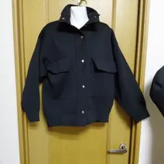 SENSE OF PLACE のブラック ジャンパー