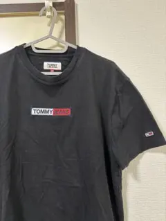 TOMMY JEANS Tシャツ