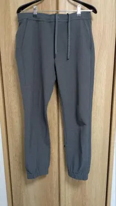 ユニクロUNIQLOジョガーパンツ(ウルトラストレッチ)グレーMサイズ