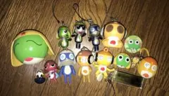 ケロロ軍曹　クルル　タママ　ギロロ　ドロロ　キーホルダー　缶バッジ　フィギュア