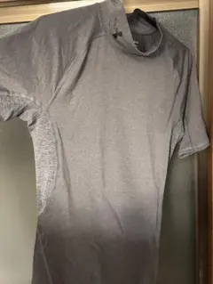 UNDER ARMOUR HEATGEAR Tシャツ Mサイズ グレー