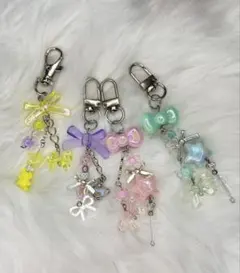 カラフルリボンチャーム4個セット