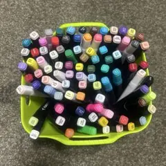 シ*）様 100均 イラストペン　アルコールマーカー　110本まとめ売り