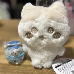 ちいかわ　きゃらマカロン　ハチワレ　ミルクいろ