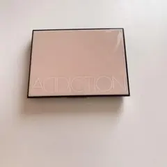 アディクション　アイシャドウケース