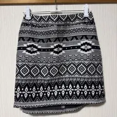幾何学模様　ミニスカート　イング　INGNI スカート　レディース