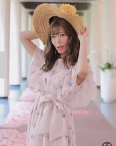 Areeam♡花柄ワンピース ヒロインリボン　くすみピンクのサムネイル