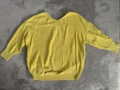 Vネックニットセーター イエロー KUMIKYOKU