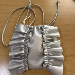 シルバー フリル ショルダーバッグ　オーブデミュゼ