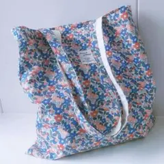 新品✨花柄　コットントートバック　布製ショルダーバッグ　ブルー