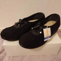 リボン付きコーデュロイパンプス ブラック