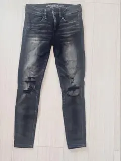 アメリカンイーグル　ダメージジーンズ