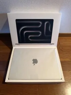 ♡ 【美品・購入前コメント必須】MacbookAir M3 13.6インチ Apple MacBook Air 13.6インチ Liquid Retinaディスプレイ Late