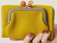 お値下げしました！イエロー レザー がま口財布　金運アップのサムネイル