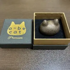 a-be cat. Premium 猫型置物