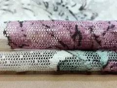 A352・ポリエステル100％・チュールニット・花柄・キナリ系2ｍ