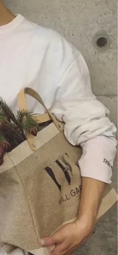 Item thumbnail for item f5229c4a-a6ec-491a-b8e6-63fe92490004