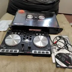 Item thumbnail for item 967580c4-dca5-4e32-98f4-5689a9851530