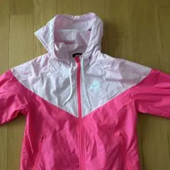 NIKE ウィンドブレーカー ピンク