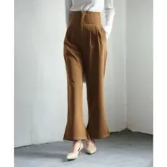 【新品タグ付き】バックゴムハイウエストストレートパンツ