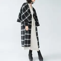新品タグ付 オズモーシス チェックケープロングコート ゆるだほ モノトーンのサムネイル