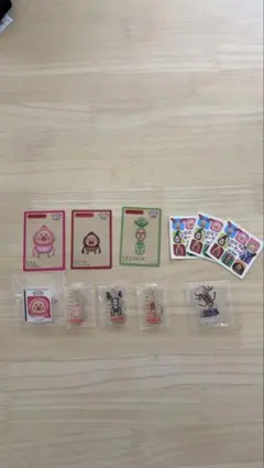 こびと大図鑑 トレーディングカード カクレモモジリ あたり ホロ仕様