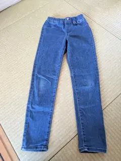 GU　ゴムウエスト　ストレートパンツ