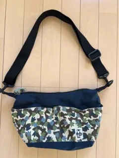 CHUMS カモフラージュ ショルダーバッグ