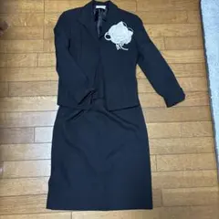 セレモニースーツ