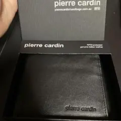 pierre cardin RFID保護本革二つ折り財布　パスケース　定期入れ