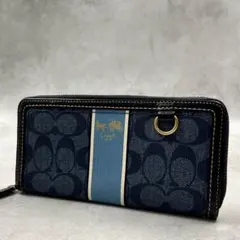 COACH シグネチャー PVC ラウンドファスナー 長財布 8390