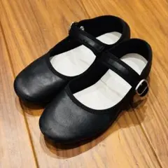 ブラックフォーマルシューズ ストラップ付き　19センチ