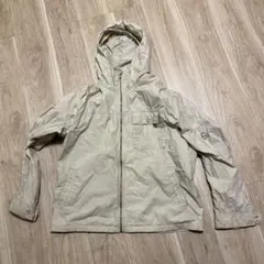 ユニクロマウンテンパーカー