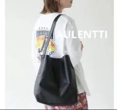 AULENTTI レザーショルダーバッグ ブラック✩.*˚のサムネイル