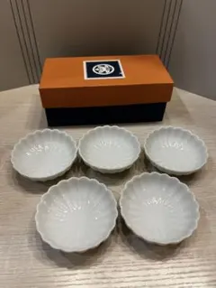 たち吉　白菊　豆皿　5枚セットのサムネイル