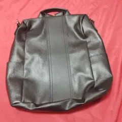 美品　黒 合成皮革 リュック