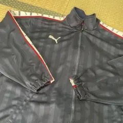 PUMAジャージ上のみ