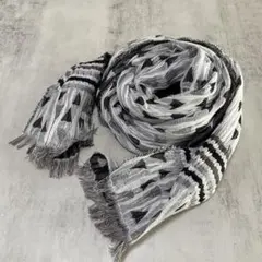 新品 フランス製 モノトーン トライアングル 幾何学柄 薄手 春 ストール