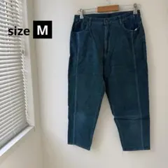 ピーコックグリーン・コーデュロイテーパードパンツ・アンクル丈・M-L相当