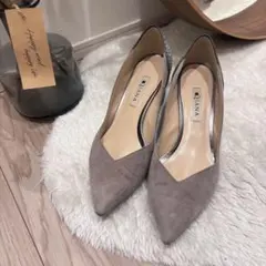 DIANA グレー グレージュ　スエード パンプス 中ヒール　キラキラ　結婚式