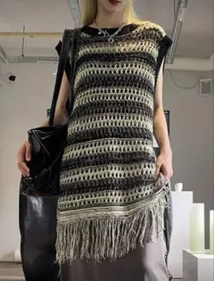 フリンジ付きニットベスト