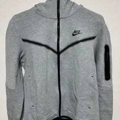 【週末限定値下】 NIKE テックフリース　セットアップ　上下L グレー　白タグ