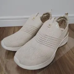 スケッチャーズ Ultra Flex 3.0 エアクールド メモリーフォーム